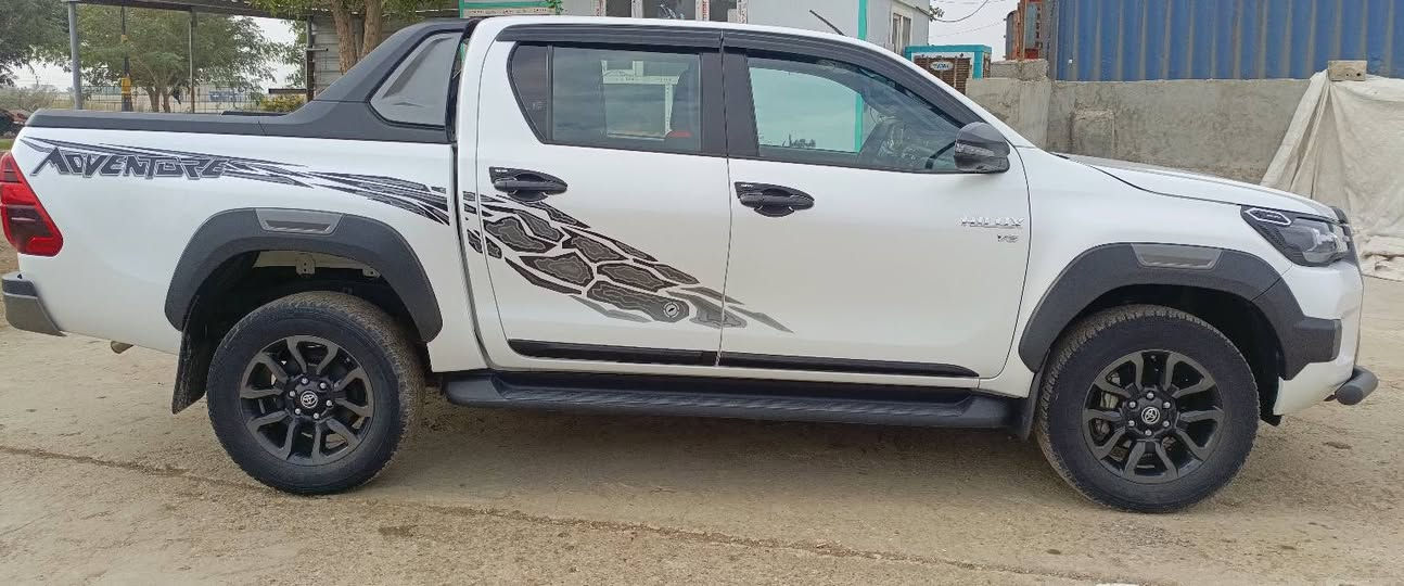 سلام عليكم
ادفنجر 2023
كفاله عامه 
ماشيه 56 الف بحاله الزيرو
رقم اربيل تحويل ثاني يوم 
السعر 398 وبي مجال حك الجيه
مكان بابل 
للاستفسار 
***********
