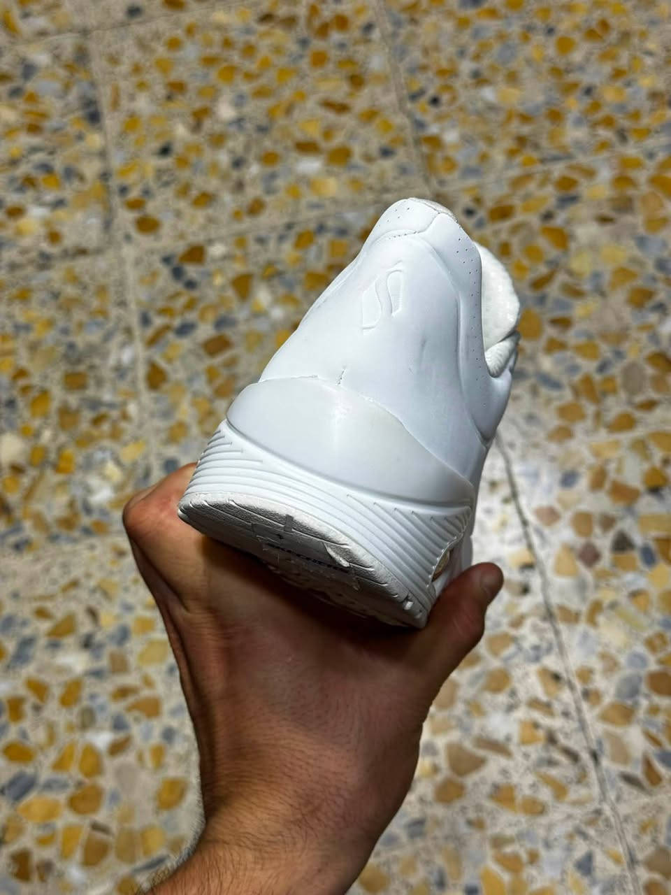 سکیچر اصلي وكالة  غير مستخدم  قياس ٤٣ و طول ٢٨سم🔥


**إذا كنت صاحب هذا الإعلان وتريد حذفه لأي سبب، رجاءا أرسل رسالة إلى الدعم الفني**
