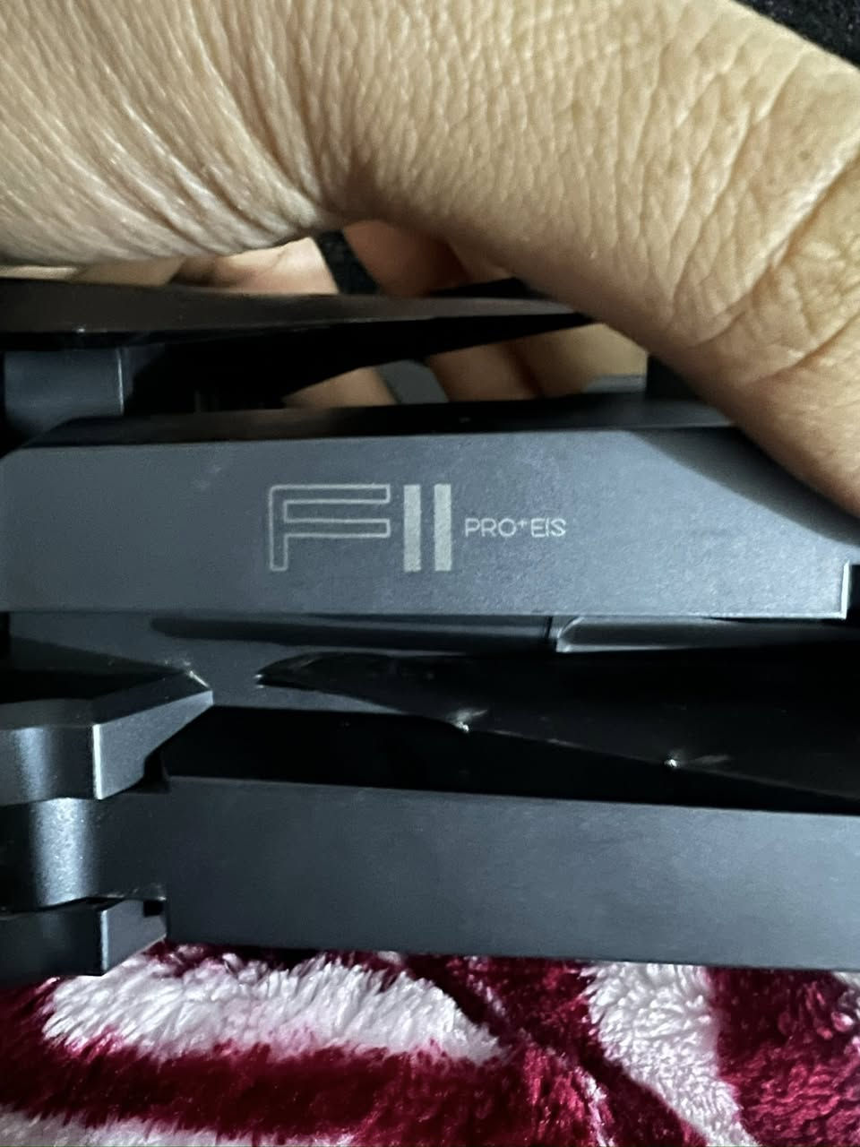 سلام عليكم درون f11pro+ للبيع مكانه كربلاء وسعره٣٥٠ للتواصل***********
