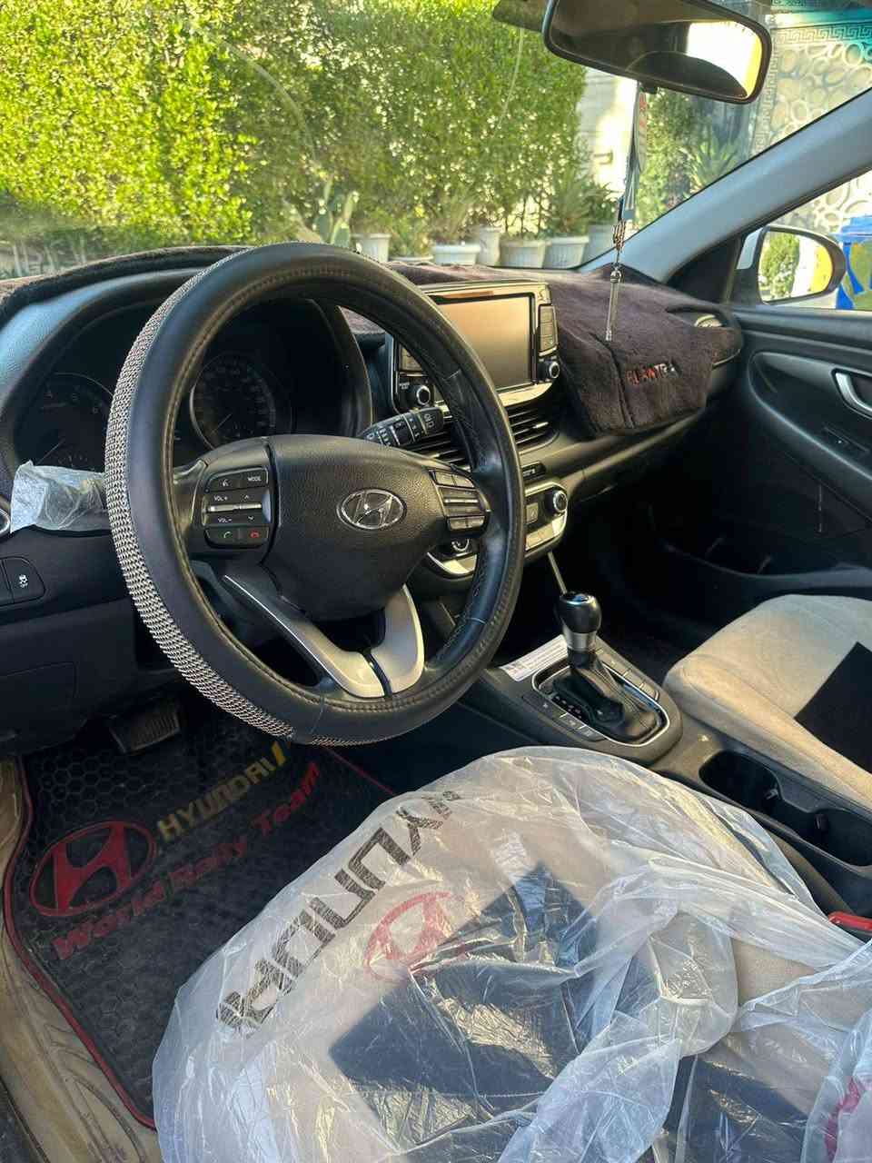 السلام عليكم
للبيع النترا هاج باك وارد كندي 
موديل ٢٠ رقم بغداد ( معوقين )مكينه ٢٠٠٠ سياره جاهزه مابيها اي نقص  باقي سنه وصير حره صور السونار موجوده بلنشر مكاني بغداد زيونه 
رقم صاحب السياره ***********
ملاحظه اني مكلف بلنشر 
اي استفسار اتصل على صاحب السياره
