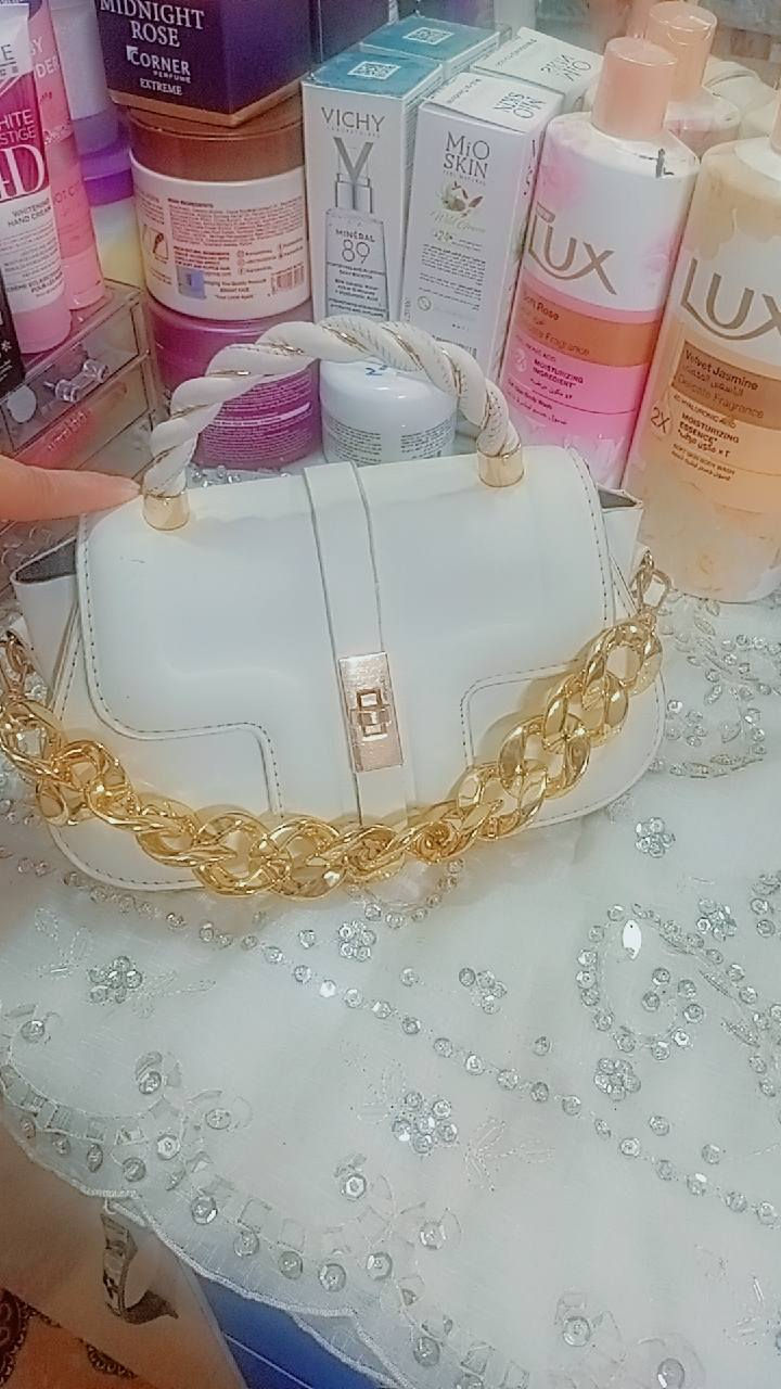 سلام عليكم تخفيض وتصفيه عندي جنط نضيفه حيل واكو ممستخدمه من الزينه مو هاي الجلد الستوك السوكي ع٥ الاف وثوب حجابي سمجه مره مستخدم بعده بنضافته يلبس قيلس٣٨/٤٠ ب15الف وقاط مملبوس ولامره بعلامته يلبس قياس38/40 سعره ١٥الف
بنطرون جارلس جديد مملبوس  قياس٣٨ سعره٨
تراك نوم يلبس للستينات جديد سعره ٥الاف


**إذا كنت صاحب هذا الإعلان وتريد حذفه لأي سبب، رجاءا أرسل رسالة إلى الدعم الفني**