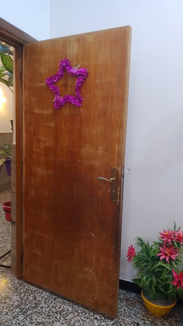 بيبان  العدد اربعه منعمات وكاملات السعر خاص المكان  بغداد السياحي   رقمي بس واتساب ***********
