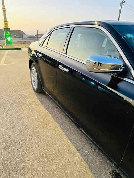 C300 خليجي 
فول مواصفات بانورما رادار كلاص حار بارد بردة خلفية
بيها قطعتين فقط 
السعر 165  وبيها مجال بسيط 
سيارة جاهزة 
مكاني بغداد ***********
