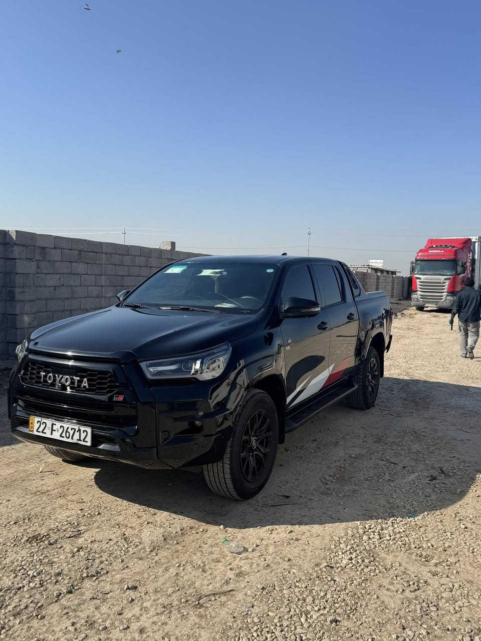 السلام عليكم هايلوكس GR 2023  للبيع فول مواصفات كامرات 360 رادار ماشيه ١٧٠ الف كفاله عامه من الرصعه  بأسمي تحويل ثاني يوم


**إذا كنت صاحب هذا الإعلان وتريد حذفه لأي سبب، رجاءا أرسل رسالة إلى الدعم الفني**