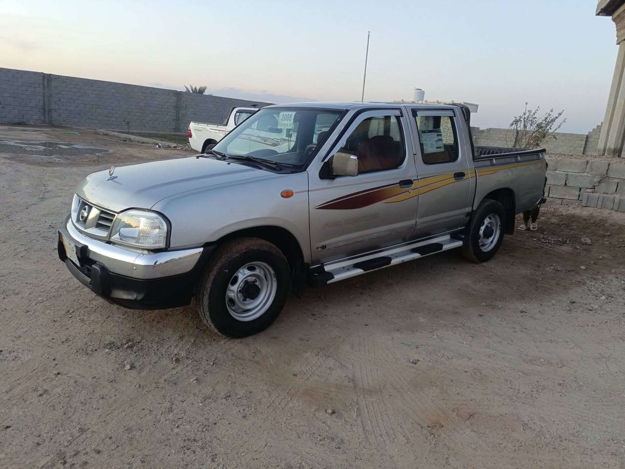 بيكم نيسان 2008 محسن
فول مواصفات 
دبل رون 
دبل جكمجه 
جام اوتو 
محرك كير مكفولات
بيه صبغ بل بدي فقط
تخم تاير 
سعر 100
مكان فلوجه كرمه
***********
