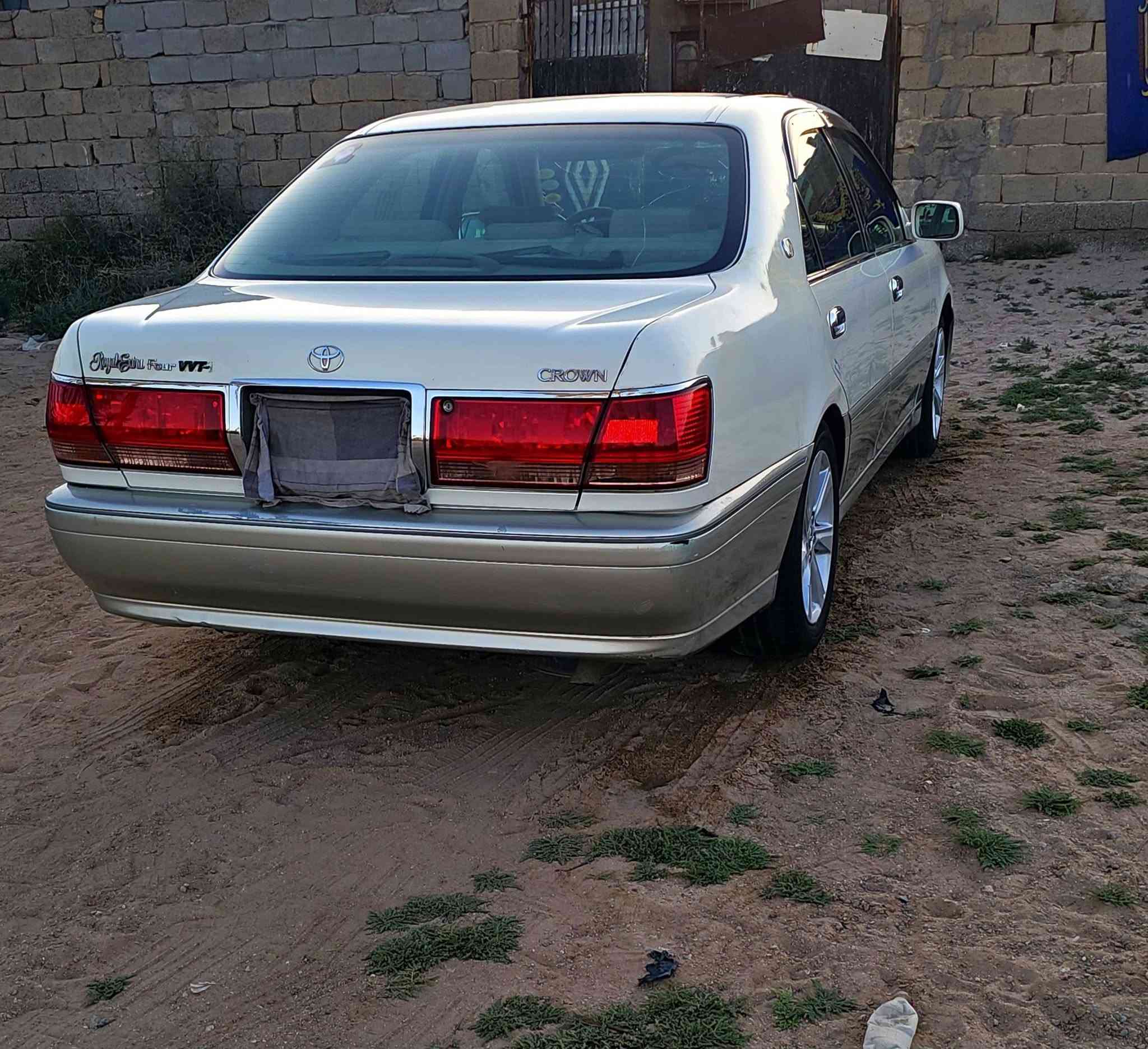 سياره ملكه كصه جنطه ادوات متومه رقم وسنويه على الشاصي رقم شمالي سنويه لل٢٨ تنتهي  كرستال دكمتين محرك ٣٠٠٠ فيفيتي تبريد ثلج🥶 تدفئه كهربيات مكينه كير غرفه جيس مالتها برده خلفيه ويلكب رياضي السعر 38 البصره ابي الخصيب مكلف بنشر هاذ رقم راعيها ***********
