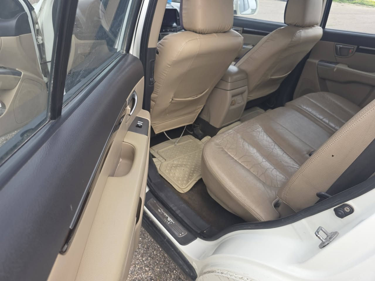 السلام عليكم سنتافي 2010سياره كفاله عامه 7راكب3قطع تبريد فول مواصفات 1على1بصمه مكان السياره بابل الكفل السعر 160وبيها مجال قليل الأستفسار ***********
