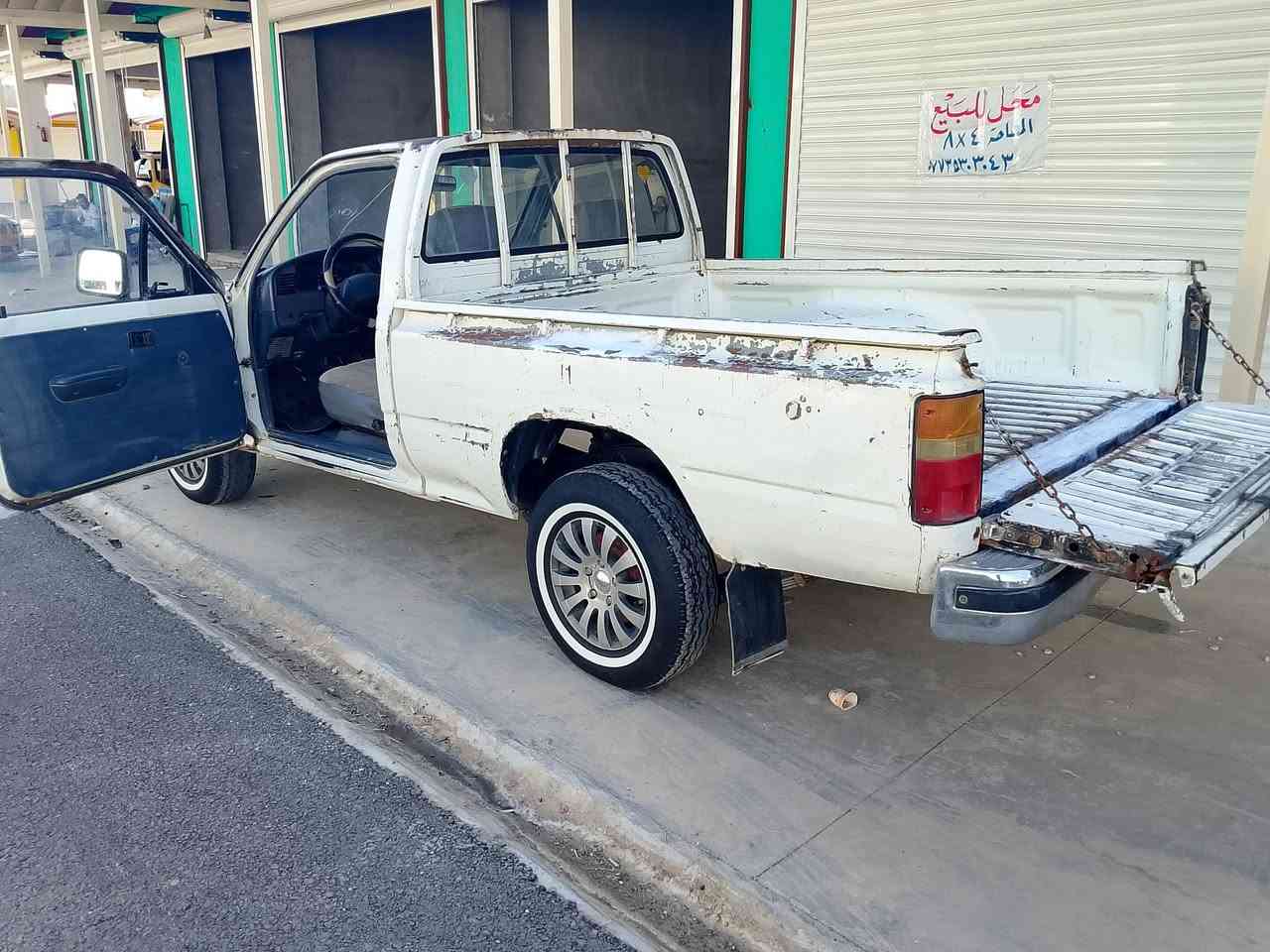 السلام عليكم للبيع بيكم موديل 89 رقم ديالى سنويه رقم او هزه كله جديد  شركة بدون ضربه بدون صبخ عله وضع بلادي مكفول من كاشي كير محرك اكسل تخم تأتير سياره بدو خياس شرط مكان ديالى خانقين سعر 46 بيه مجال 
***********
***********
