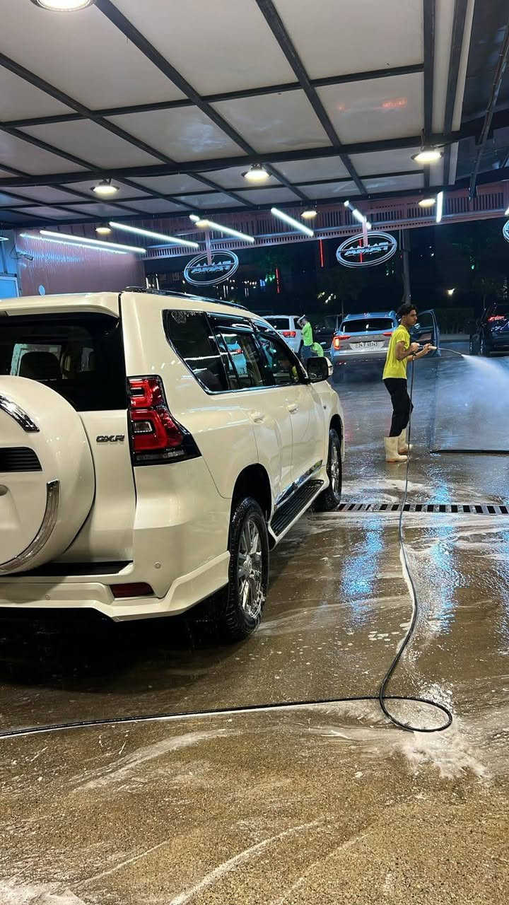 برادو ٢١ فول ٦ سلندر باسمي ماشي ٨٦ تبديل قطعتين قطعة صبغ *********** /*********** / السعر ٣٤٠ او مجال
