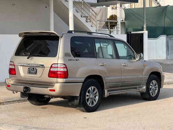 Toyota land cruiser

 فرۆشتنی خێرا
مۆنیکا.٢٠٠٥ Gxr

فولە ساغە گێڕ و مەکینەی بە شەرت بێ عەیب  ماڵی دۆستە

نرخ کۆمێنت بکە بۆت دێ 📩 📩 ✅

***********
***********
