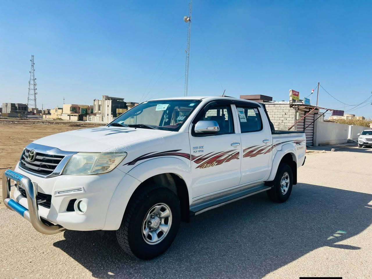 السلام عليكم
هايلوكس فورويل 2014 كير واتماتيك سيارة جديدة كارتون ماشيه 190 الف وضع شركه مكفوله كفاله عامه مواصفات فول شاشه تحكم ستيرن دوشمه هوك خلفي درع امامي  تبريد ثلج تخم تاير حداديه جديده محرك ما مفتوح رقمه مثنى دولي سنويه لل 31 بسمي تريد وكالة تريد تحويل سعره 218 وبيه مجال 
***********
***********
