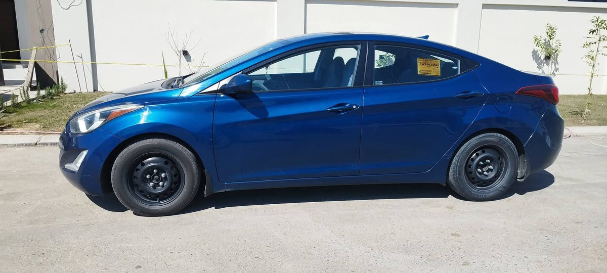 النترا 2016 كير عادي ماشيه 86 الف السياره كلش حلوه او ضربته بسيطه مثل ما موضح بالنشر السعر 113 او بيه مجال للتواصل على الرقم *********** موجود واتساب .
