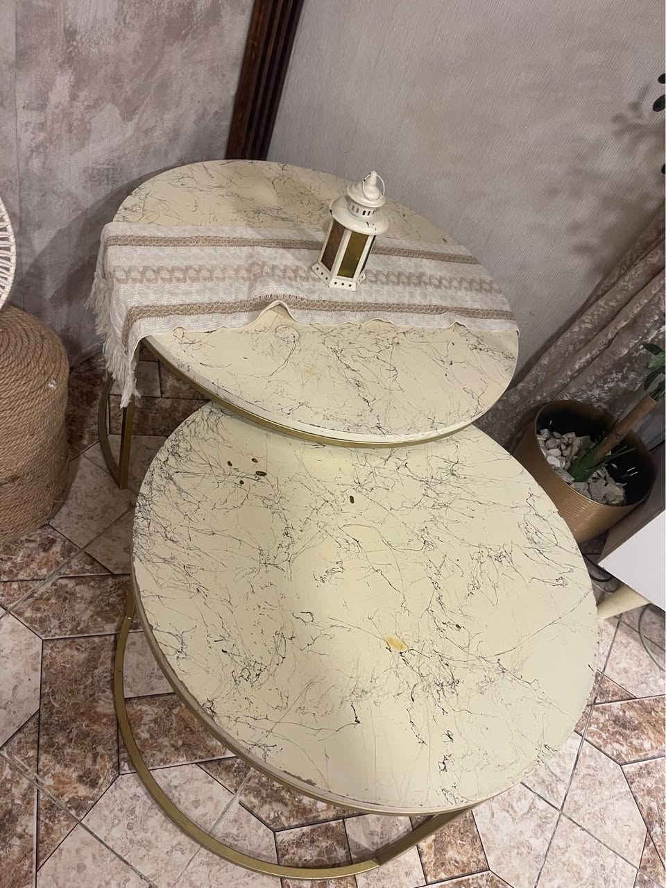 سرير نفرين ماخذته225دابيعه150
ميز تلفزيون ب60
طبلات وسطي زوج ب60
عنوان السيدية بغداد, العراق


**إذا كنت صاحب هذا الإعلان وتريد حذفه لأي سبب، رجاءا أرسل رسالة إلى الدعم الفني**