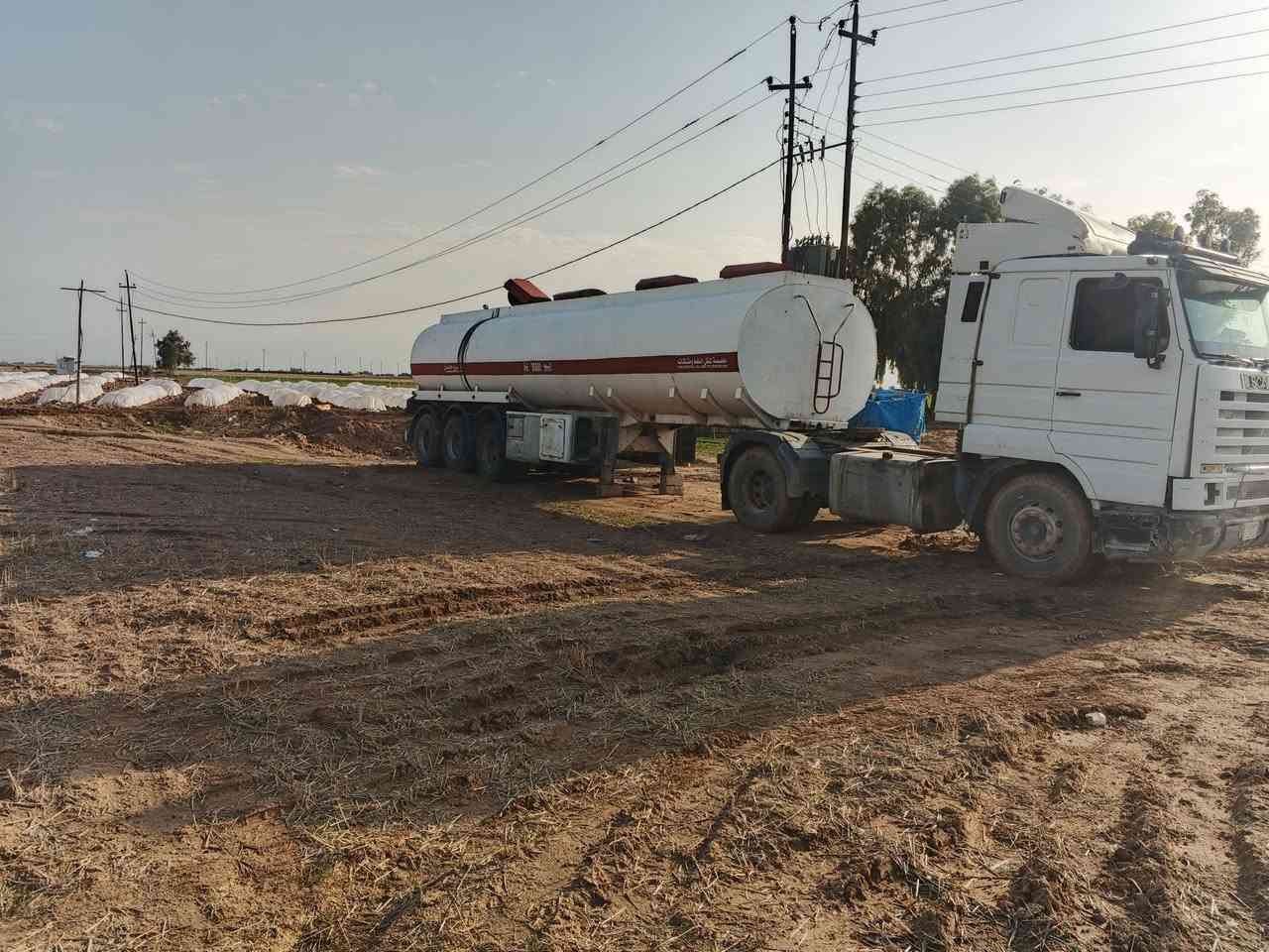 سلام عليكم
سياره موديل،96. جيبيس بيها وطوناج سنتين سياره جاهزه الشغل ‏‪***********‬‏
