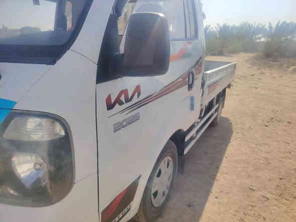 السلام عليكم كيه حمل رقم واسط الجديد موديل ٢٠١٣ مكفواله كفاله من الصبق ومن التبديل محرك كير تبريد ثلج صدر تخم تاير سنويه ال٣٠ سياره ماتصرف عليه ربع سعر٩٧  وبيه مجال  مكان بابل جبله ***********واتساب
***********
