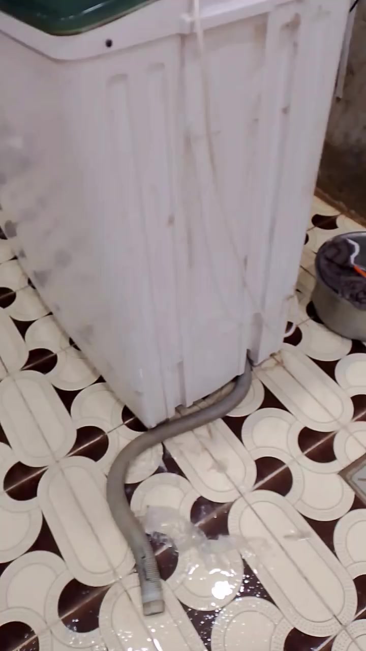 غسالة 40 الف شغالة وعل. فحص


**إذا كنت صاحب هذا الإعلان وتريد حذفه لأي سبب، رجاءا أرسل رسالة إلى الدعم الفني**