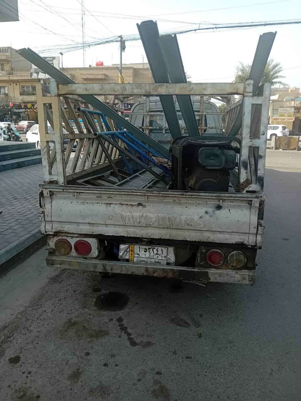 السلام عليكم كيا للبيع 2006السياره باسمي التحويل ثاني يوم مكينه بيه تبخير 3000مشترك يرادله حداديه السياره صدره تعبان الخلف مبدل جديد سنويه بعد 6اشهر تسقط سياره مكانه بغداد شارع فلسطين سعر السياره 70ورقه وبيه مجال الميشتري ليعلق الرقم ***********
