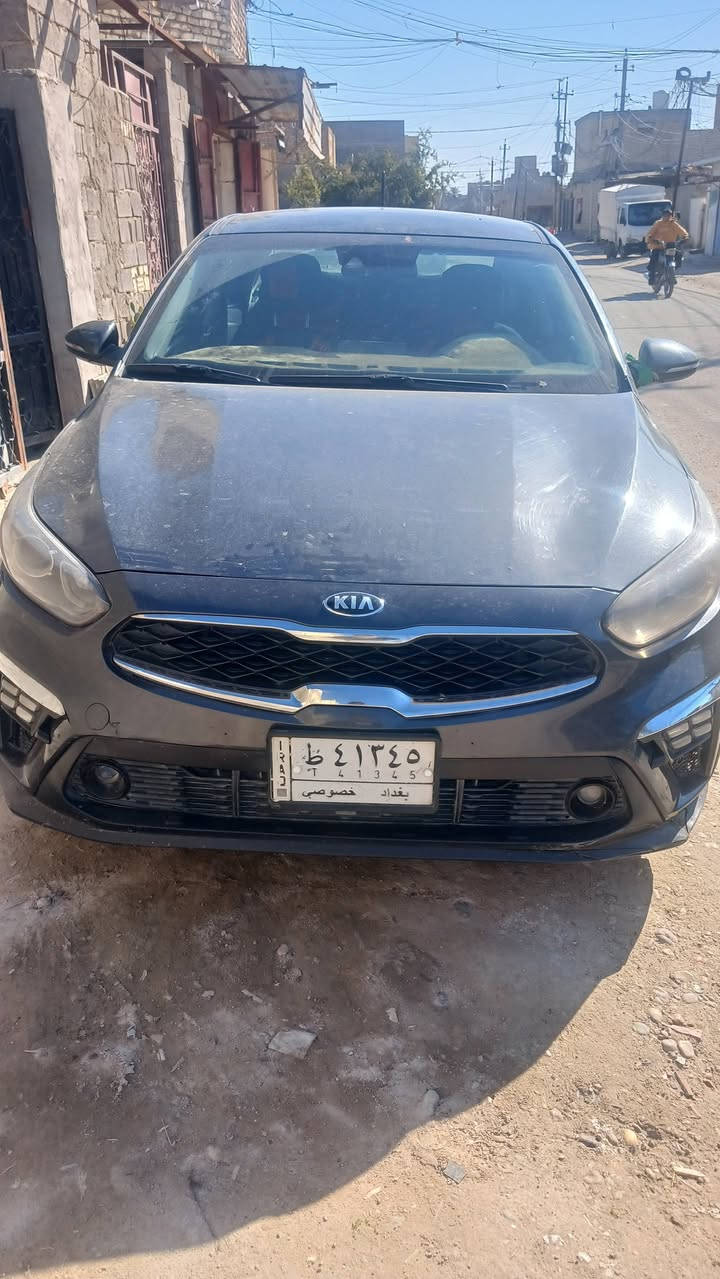 سلام عليكم فورتي موديل 2021 رقم بغداد معقوقين باقيله 10 تشهر و تتحول السياره كير مكينه شواصي كفاله تبريد تخم تاير جديد بيه بابين تبديل جهت السايق بيه صبغ السياره السياره ليبل واحد عده البابين الساقي و خلف السايق صور الحادث موجوده سياره مكانه بغداد الشعله لستفسار اكثر الرقم *********** السعر بـ115 وبيه مجال
