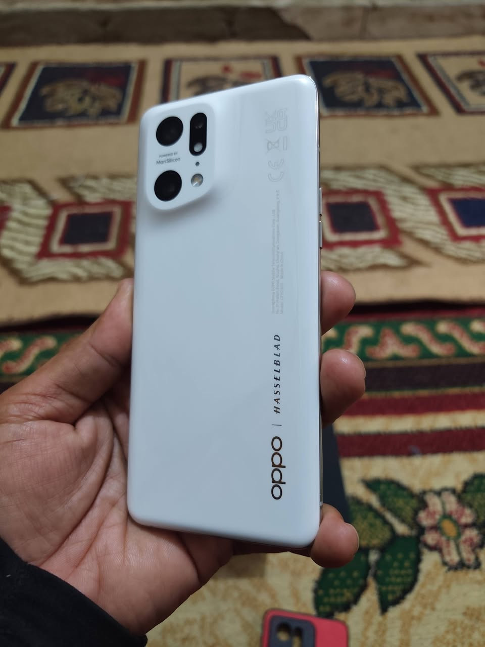 أوپو أكس فايند 5 پرو أخو الجديد
النسخة العالمية
كامل الملحقات
الذاكرة 256
الرام 12
الشاشة أمولد منحنية
يدعم الشحن السريع بقوة 90 واط
للبيع بـ 500
أو للمراوس
مكاني بغداد

رقم الهاتف
***********
