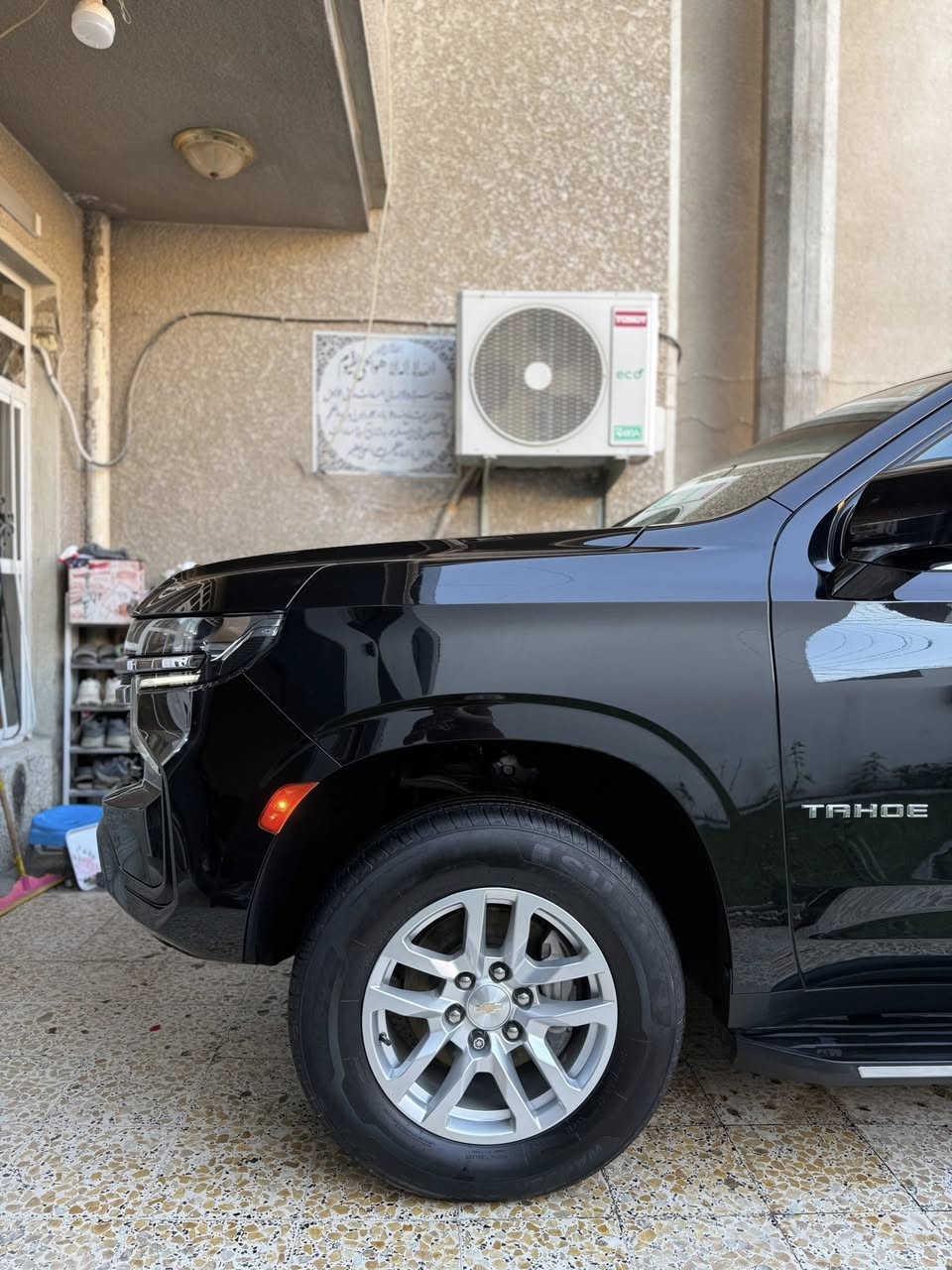 CHEVROLET TAHOE 2022 LS

حجم المحرك V8 5300 المرغوب

ماشية 81,000 KM 

رقم اربيل الأنكليزي مميز

المواصفات

بصمة

علامة ضوئية 

لايتات زينون

تشغيل عن بعد

بصمة تشغيل

بصمة 4 ابواب

مانع انزلاق

سايد بريك بصمه

حساس امامي

حساس خلفي

شاشة ابل كار بلي

تحكم ستيرن جهتين

كامرة خلفية

كشنات كهرباء وقماش

نقطة عمياء بالمري الجانبية

ثلاجة

رادارات

تنبيه عند الاقتراب ضوء احمر مع تنبيه صوت عالي

7 راكب

داخل صاج

السيارة مكفولة لا بارد ولا صبغ بيها فقط تكحيلات ورصعات خفيفة بالجاملغات الخلفية وموضحة بالسونار وانت افحص وين ما تريد

🔴السعر  44,000 يعني 440 ورقة وبيه مجال

مكاني بغداد الامين الثانية

للأستفسار *********** رقمي متواجد واتساب
