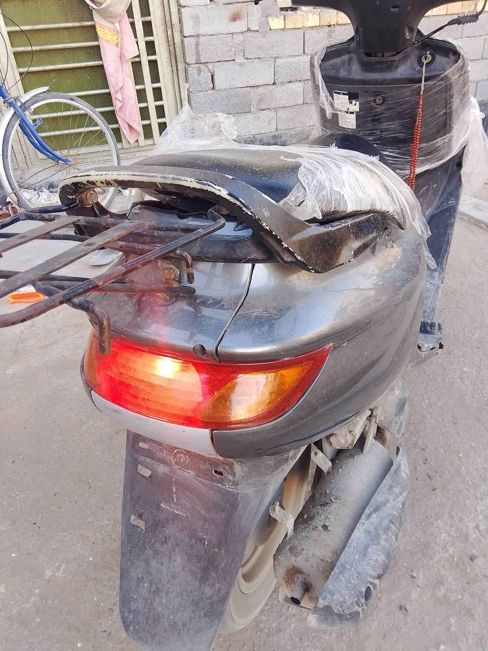 اسلام عليكم
دراجة فراشة مفولة دراجة كلشي شغال سلف وهندر 
مكان /البصرة كرمة علي سعر خاص ***********
