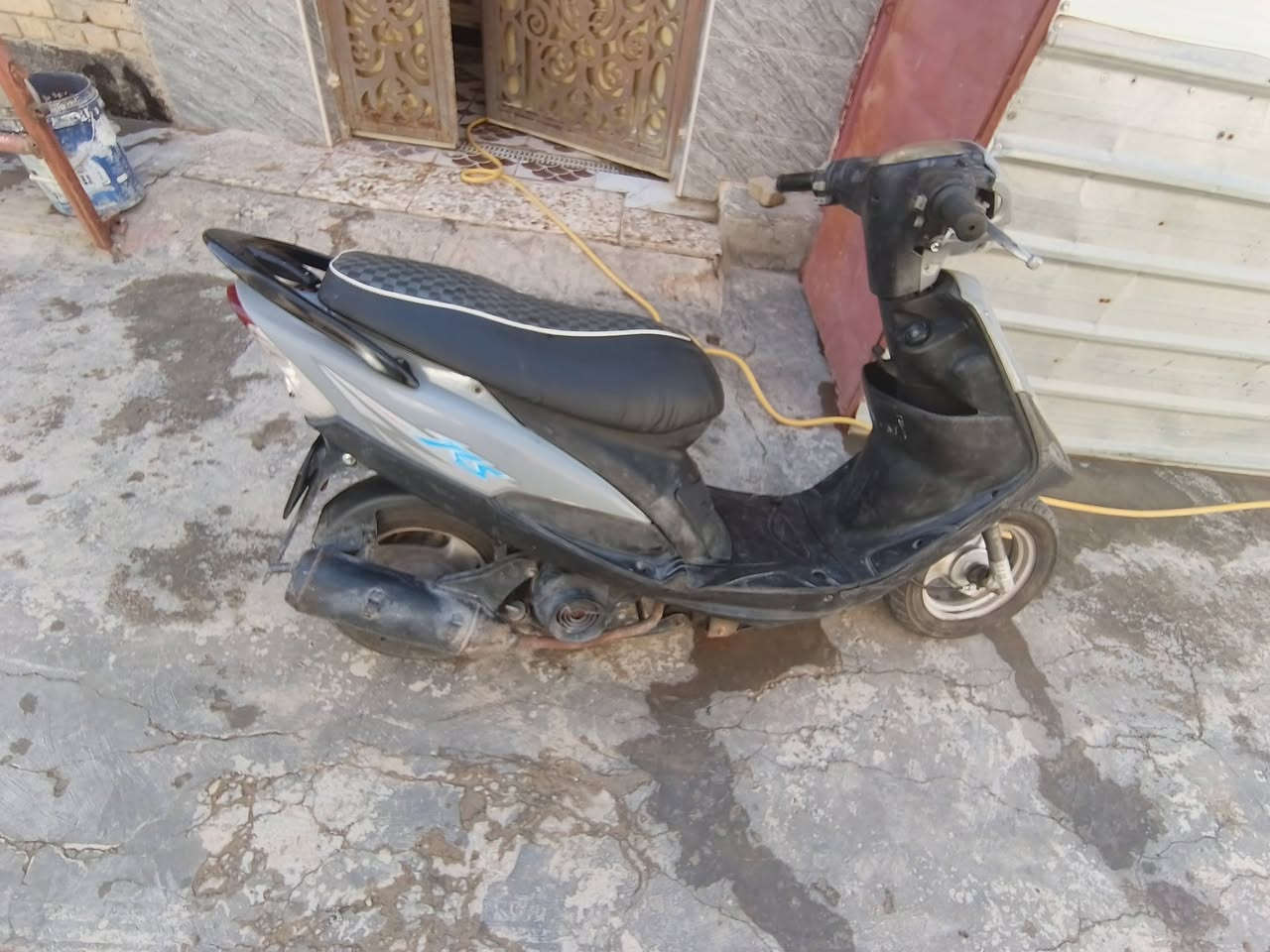 سلام عليكم ماكس عدله لبيع سعر 450 
ما مفتوحه كهربائيات كلهه شغاله 
مكان ديوانيه حي رفعت يم سياج زراعه 
رقم الهاتف ***********
