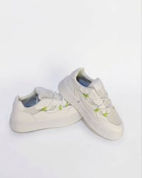 �🔥 حذاء رجالي أنيق يوصل لحد بابك!  إذا حذائك تعبان وتعبك وياه… لا تخاف...