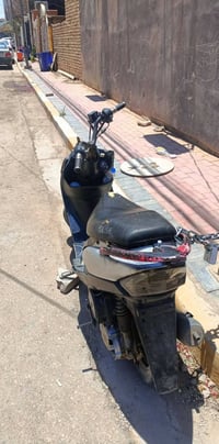 ماكس عدلة للبيع سعر 200 الف 07711424093