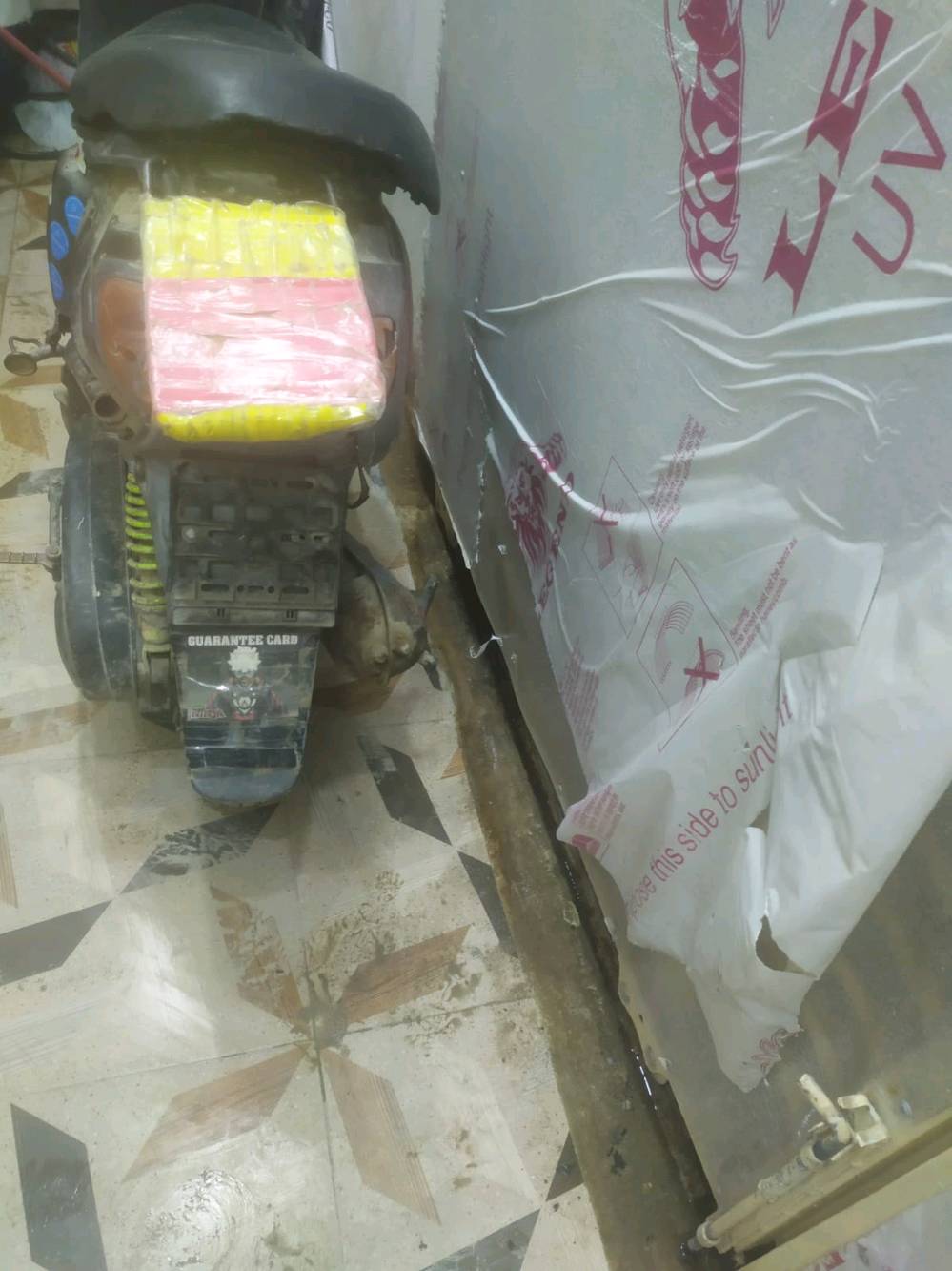 دراجه منغولي 60 كلشي مابيها 85قفل 