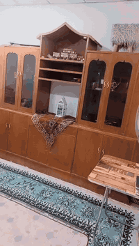 غراض للبيع مغسلة والمراية 40 زوجين مدات ومعرض 40 سخان 40 معرض 150 كاونتر 100  المجرات 2 على 10 وبيهن مجال الي يريد يتصل على هذا الرقم ***********
