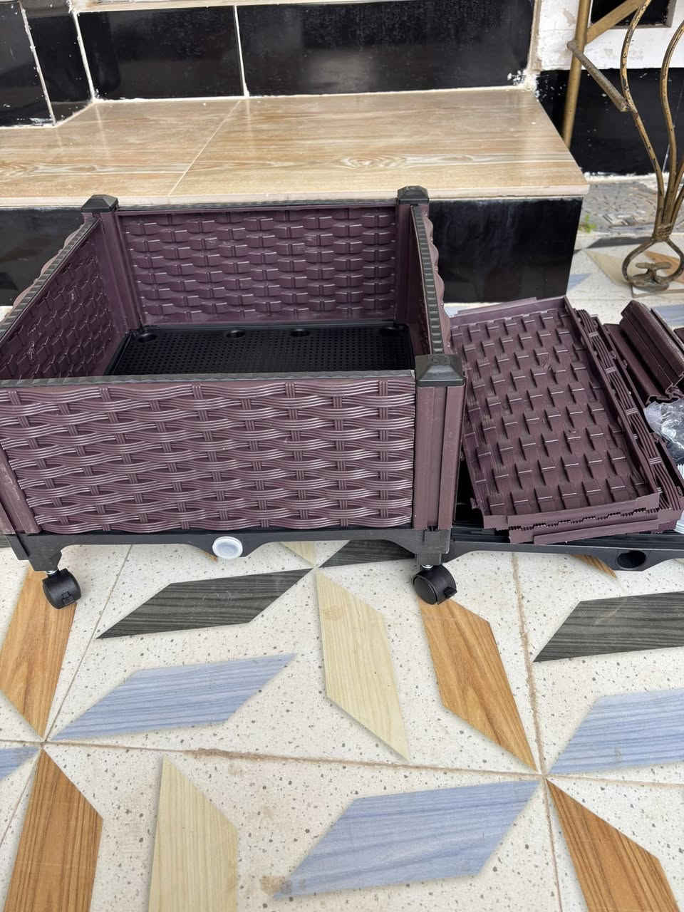 سنادين قياس ٤٠ مربع نوعيه جروخ ونوعيه رجلين البيع شلع راسلني العدد ٨


**إذا كنت صاحب هذا الإعلان وتريد حذفه لأي سبب، رجاءا أرسل رسالة إلى الدعم الفني**