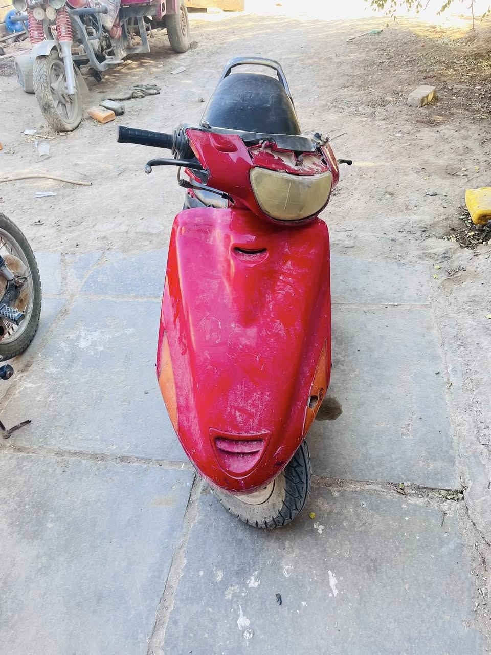 دراجه فراشه شغاله هندر واحد نهضته حلوه  دراجه عوزهه  ترتيب ب١٨٥ وبيهه مجال مكانه الاسكان ***********
