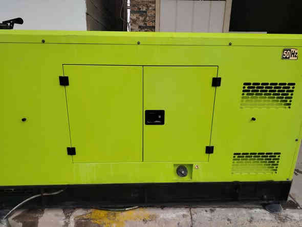 عرض 
👈🏼موالد بيركز انكليزي اصلي 50 KVA
👈🏼كاتم نسبه الكتم 100/100
👈🏼المحرك بيركز انكليزي اصلي 🇬🇧
👈🏼وراس التواليد ستامفورد انكليزي 🇬🇧 
👈🏼للتواصل واتساب او الاتصال 📞
👈***********
العنوان/الانبار ،الرمادي
