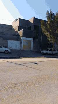 السلام عليكم
بيت لبيع 🏠
حي الجامعه بمنطقة300  قرب مركز المجتبى 
شارع 20 علا ساحه 
المساحه 108مربعه وجه 9 ونزال 12
طبقين 
الطابق الارضي يحتوي علا غرفه  وصاله ومطبخ واستقبال وصيحات  داخلي و خارجي 
الطابق الثاني غرفيت وصاله وصحيات 
بيت كامل مكمل جاهز لسكن 
ستفسار خاص***********
