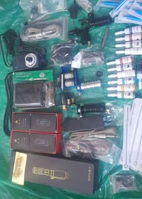 ٤ اجهزة وشم • بطاريتين • جهاز حقن