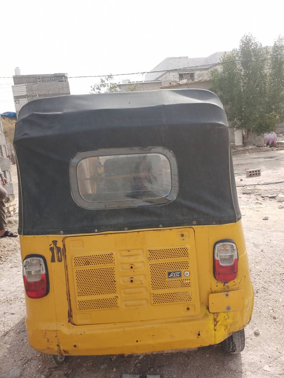 سلام عليكم تكتك للبيع موديل 19 طالعه ب 2020 رقم وسنويه مكان كربلاء السعر 3.250
***********
