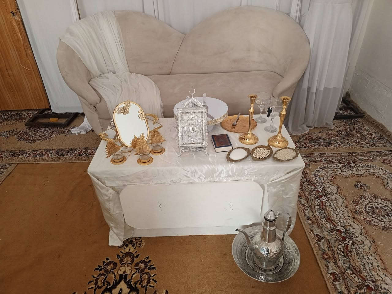 ✨ بسم الله الرحمن الرحيم ببركة شهر شعبان ✨
شهر الخير والبدايات الحلوة، شهر تكتمل بيه الأفراح وتكثر بيه المناسبات السعيدة 🤍
وبهالمناسبة يسعدنا نقدم لكم عروض خاصة وحصرية طوال شهر شعبان على
كوشات العرس، الحنّة، الختان، وأعياد الميلاد 🌷🎉
لأن كل مناسبة إلها فرحتها الخاصة، احنا نهتم بأدق التفاصيل حتى نخلي يومكم ذكرى ما تننسى،
بلمسة ذوق، شغل أنيق، وأسعار تناسب الكل ✨
شهر شعبان غير… وفرحتكم ويانا غير 💐

اسعار ✨
كوشة حنة +جنط تكون نقل لنيشان عروس  ب60
كوشة مهر، خطوبه ب60
كوشة ختان ب25
كوشة عيد ميلاد ب50
نقل وشد ضمن سعر كوشة 
وكادر يكون نسائي
للتواصل ***********
عنوان محل /شارع بيت كاني محل حسين شويلي
