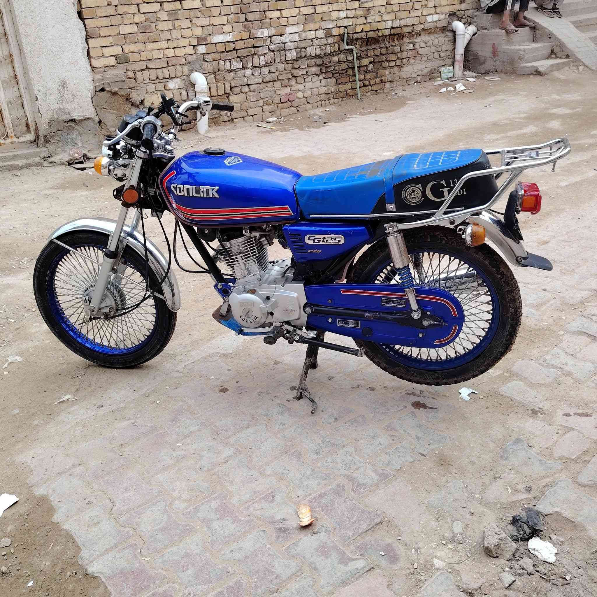 سلام عليكم سونك موديل 23 للبيع  دراجه اصولي اوراق كامله مكاني شطره
***********

الشراي يخابرني وبي خير ويدلل
