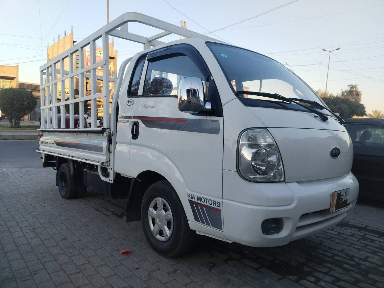 للبيع كيا. مديل 2011.  رقم بغداد النكليزي سنويه لل 2030 تحويل مباشر.   محرك 2700. جديد بدون بخار . مكفوله من ضربه وكص.  فقط مكانات.صبغ. بالدوس.كير. اكسن. حداده. شواصي. كفاله.دواخل. جديده.  غلاف جديد.   سياره جاهزه. السعر. 98.  ورقه مكاني بغداد.هـ.  ***********
