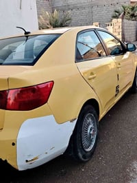 سياره جاهزه مجهزه وسعرها مناسب 👍👍  السلام عليكم للبيع فورتي 2010 وارد ...