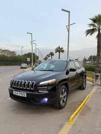 جيب للبيع موديل 2019 فول فول مواصفات لمتد  صبغ چاملغ وبنيد وچاملغ خلفي...