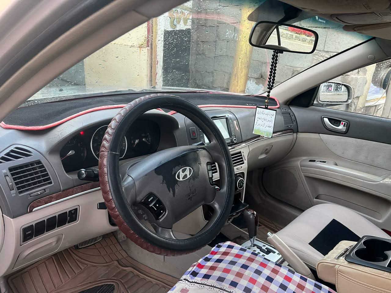 السلام  عليكم سيارة سوناتا 2008 للبيع
بيها شغلاات ع    بارد.  السعر. 120 وبيها مجال 
   1. بيها. فتحة بل سقف 
2. محرك. 2400.   4.  سلندر 
.3 وارد. امريكي.  
للاستفسار. التواصل ع الخاص


**إذا كنت صاحب هذا الإعلان وتريد حذفه لأي سبب، رجاءا أرسل رسالة إلى الدعم الفني**