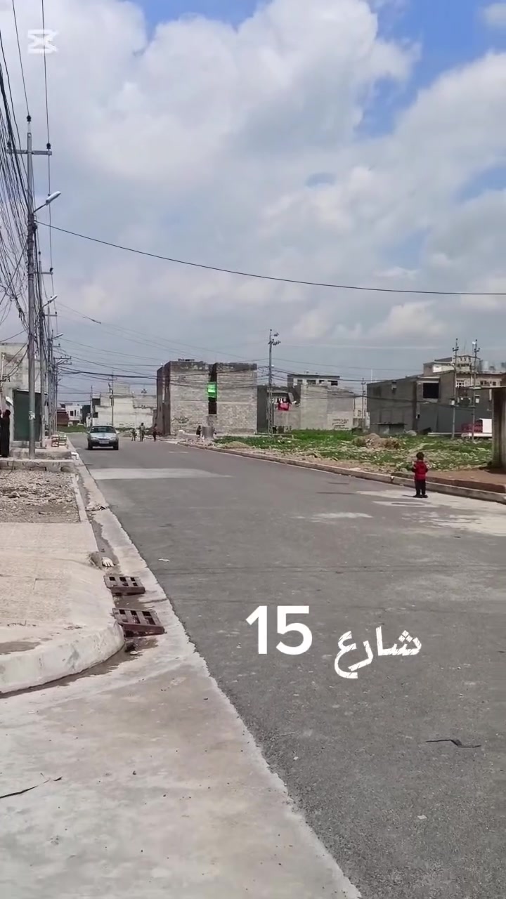 موجود هيكل للبيع
الموقع يارمجه الشرقية الخامسة
المساحه 100 متر 
طابق واحد
المكاتبه مع الشرعي
تفاصيل اكثر تفضل خاص او  اتصال على الارقام
***********
***********
