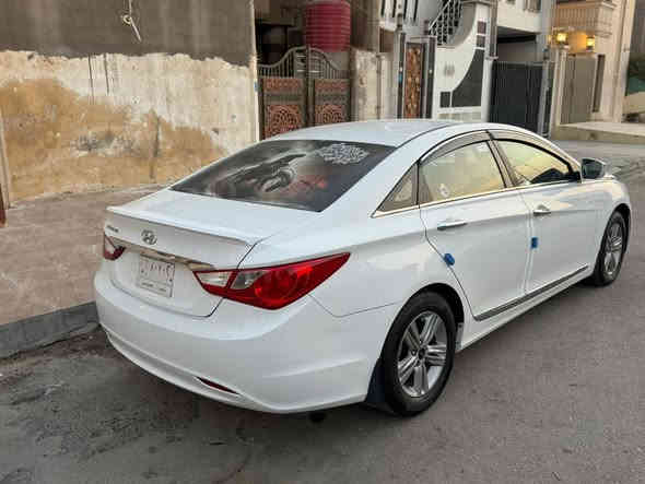 هونداي سوناتا مديل 2013 رقم بصره تحويل ثاني يوم سنويه جديده 2028 خليجي محرك 2400دوش كفاله بس بيه نص قطعه صبغ اثر شخط فقط وبارد مكانين زغار
ولباقي كفاله محرك كير جاهزه كل نقص مابيه سياره نضيفه بمعنى الكلمه عل وضع الشركه ماشيه 99الف
السعر 135 وبيه مجال قليل مكاني ***********
