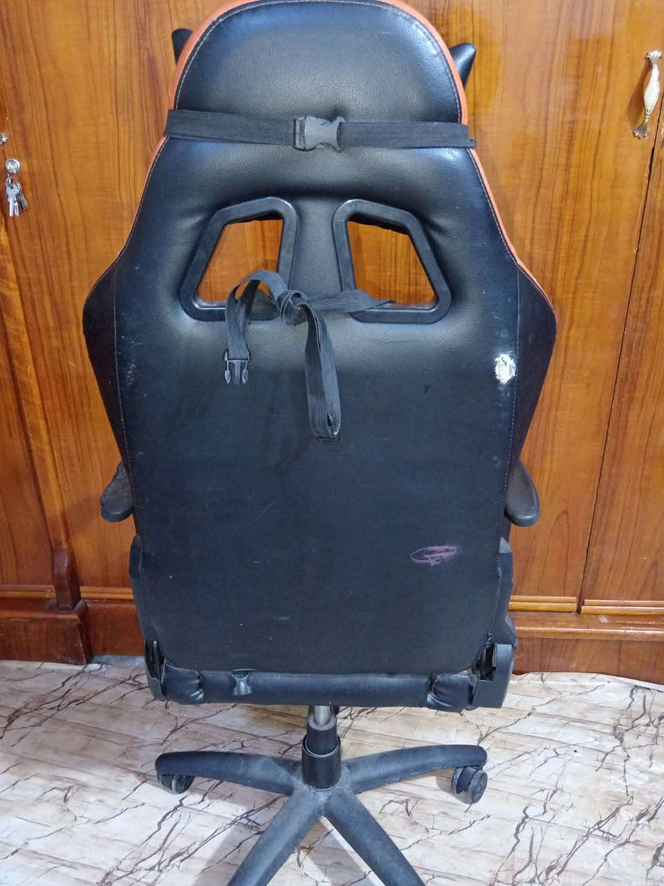 سلام عليكم كراسي كيمنك للبيع نضافه 85 سعر ٩٠ الف


**إذا كنت صاحب هذا الإعلان وتريد حذفه لأي سبب، رجاءا أرسل رسالة إلى الدعم الفني**