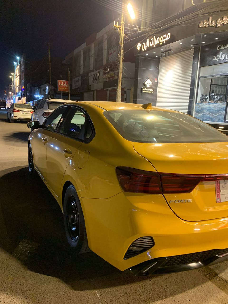 سلام عليكم فورتي مديل ٢٢ فول مواصفات عده الفتحه حادث بنيد فقط بدون دواخ والباقي كفاله السعر ١٤٥وبيه مجال المكان الشعله ***********
