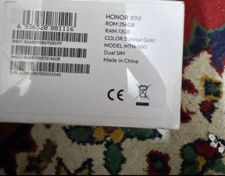 السلام عليكم هونر اكس تسعه جديد ممستخدم انت تفتحه بيدك .
رايدته بسعر مناسب لان عندي سفر مستعجله  السعر ٢٠٠ فقط لتواصل 
***********
