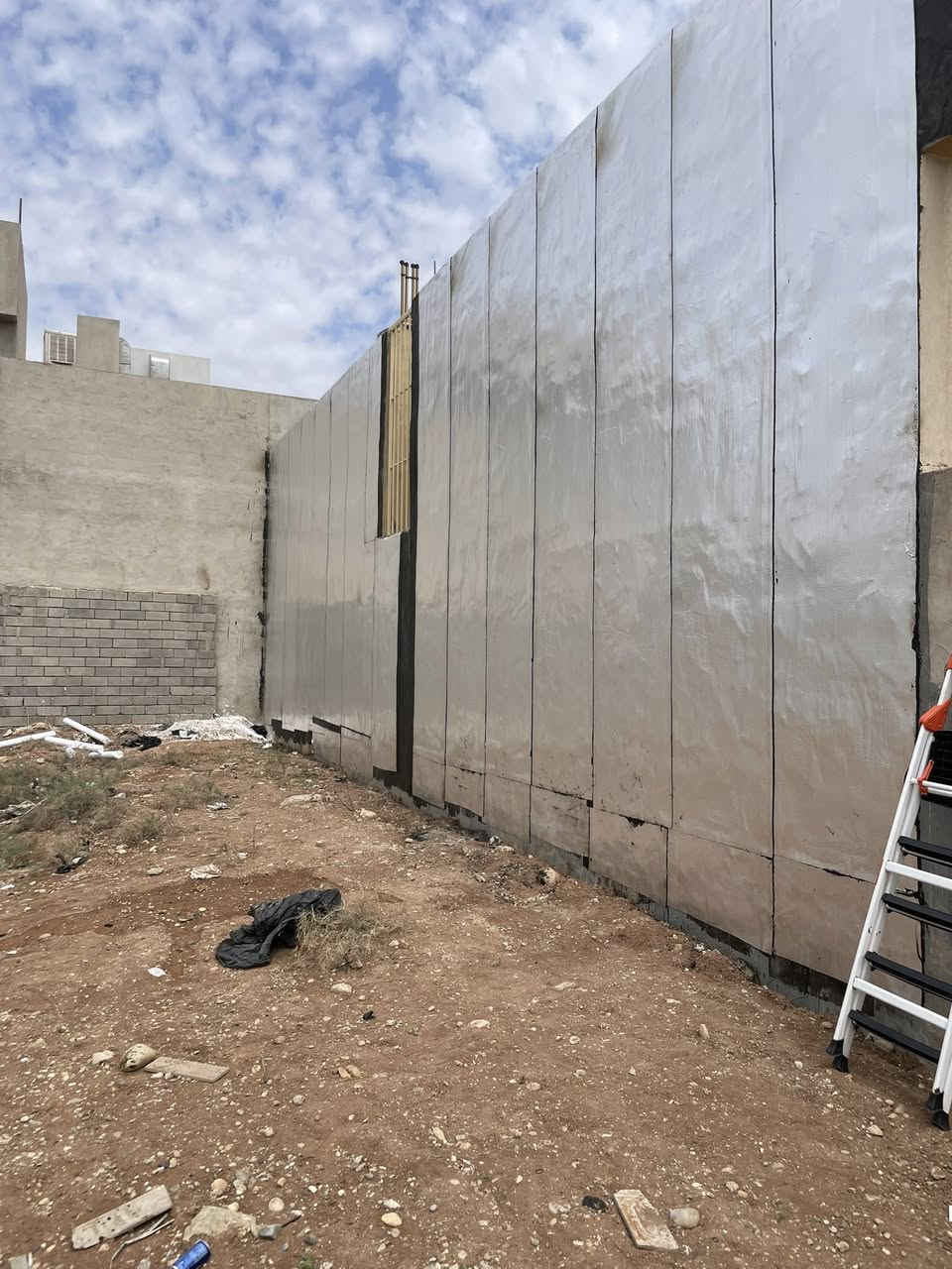 #اعلان ⭕️: لمن يبحث عن صباغ واجهات وديكورات وعمل اللباد ايزوكام والعوازل الحرارةوبسعر مناسب 
بامكانكم التواصل عبر الرقم وكذلك متوفر واتساب  *********** //  ***********
