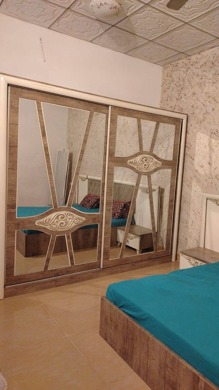 السلام عليكم غرفه خشاب تركي ٨ قطع نضيفه مو بي اي عيب السعر 400  او بي مجال


**إذا كنت صاحب هذا الإعلان وتريد حذفه لأي سبب، رجاءا أرسل رسالة إلى الدعم الفني**