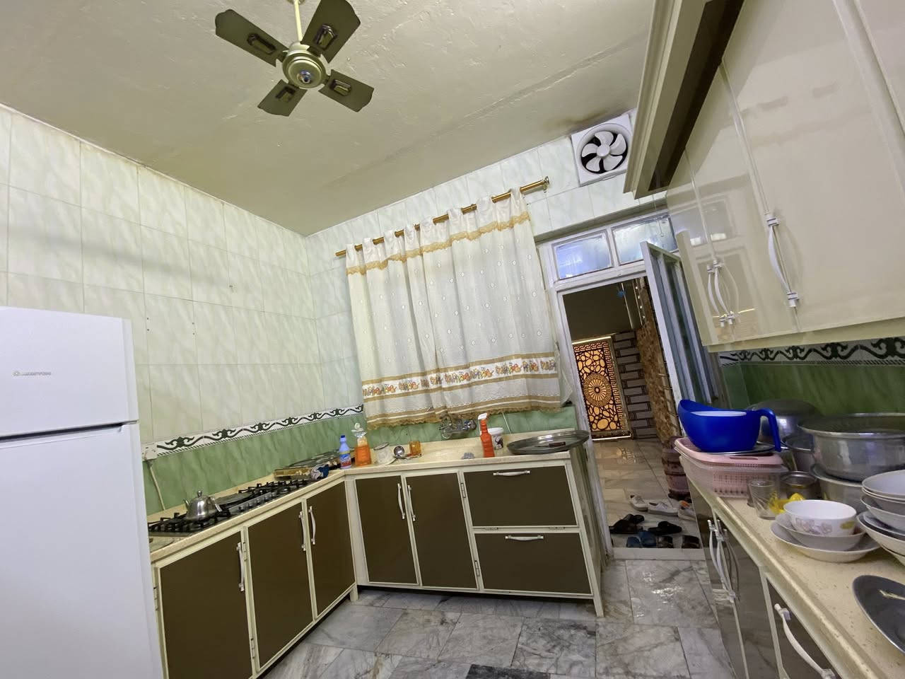 اسلام عليكم دار للبيع. ميسان حي الحسين القديم المساحه 150  خلف مستوصف الأسنان ***********
